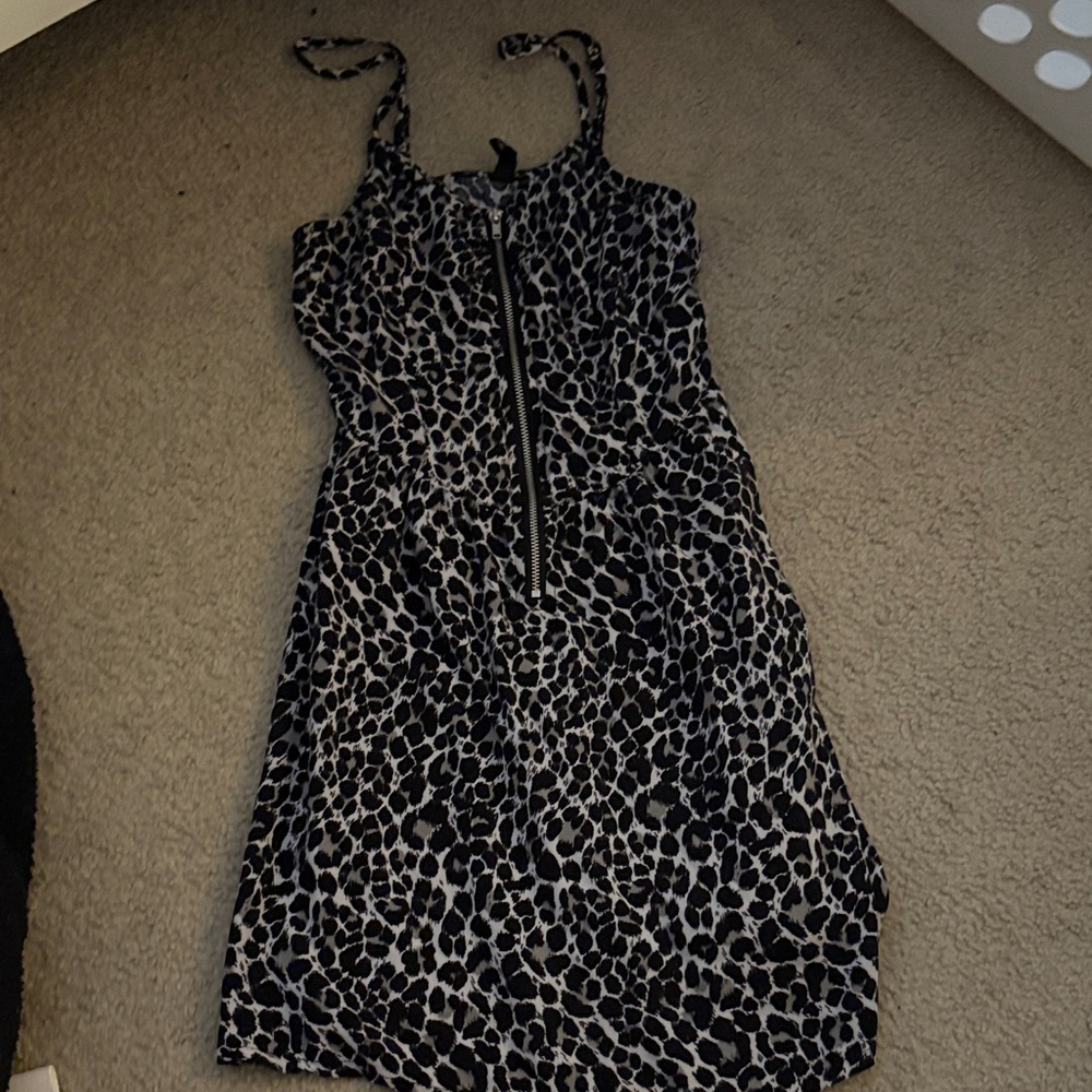 Stylish Black and White Leopard Print Dress